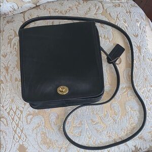 Coach Black Leather Vintage Women’s Crossbody Purse